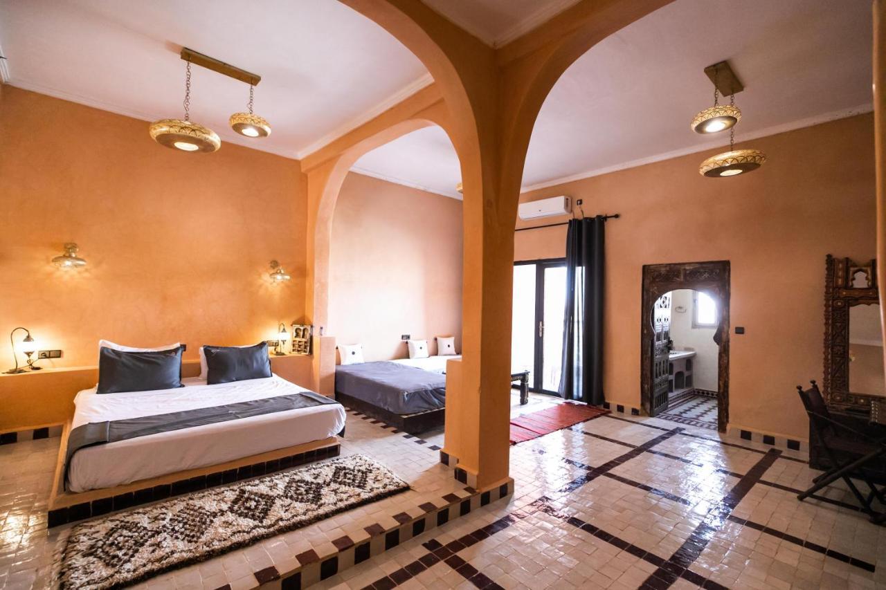 Nomad Palace Мерзуга Екстер'єр фото
