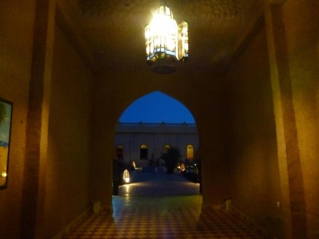 Nomad Palace Мерзуга Екстер'єр фото