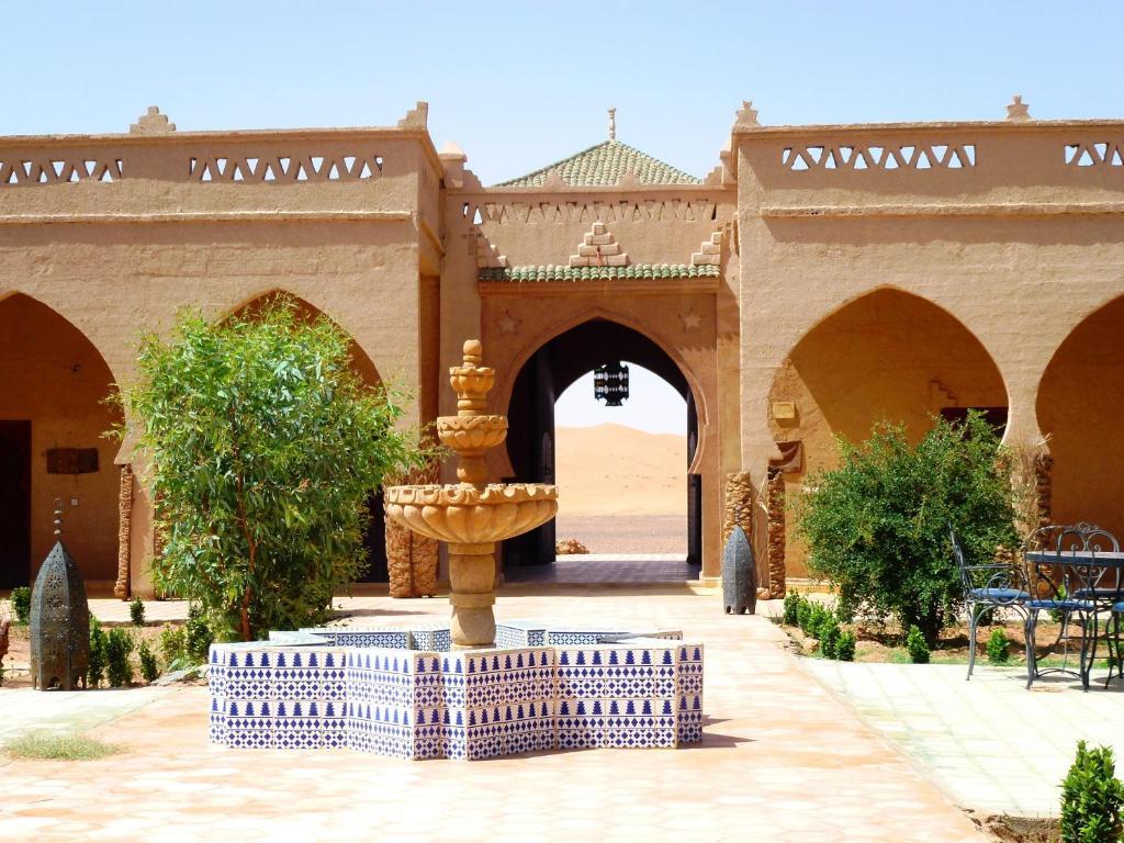 Nomad Palace Мерзуга Екстер'єр фото