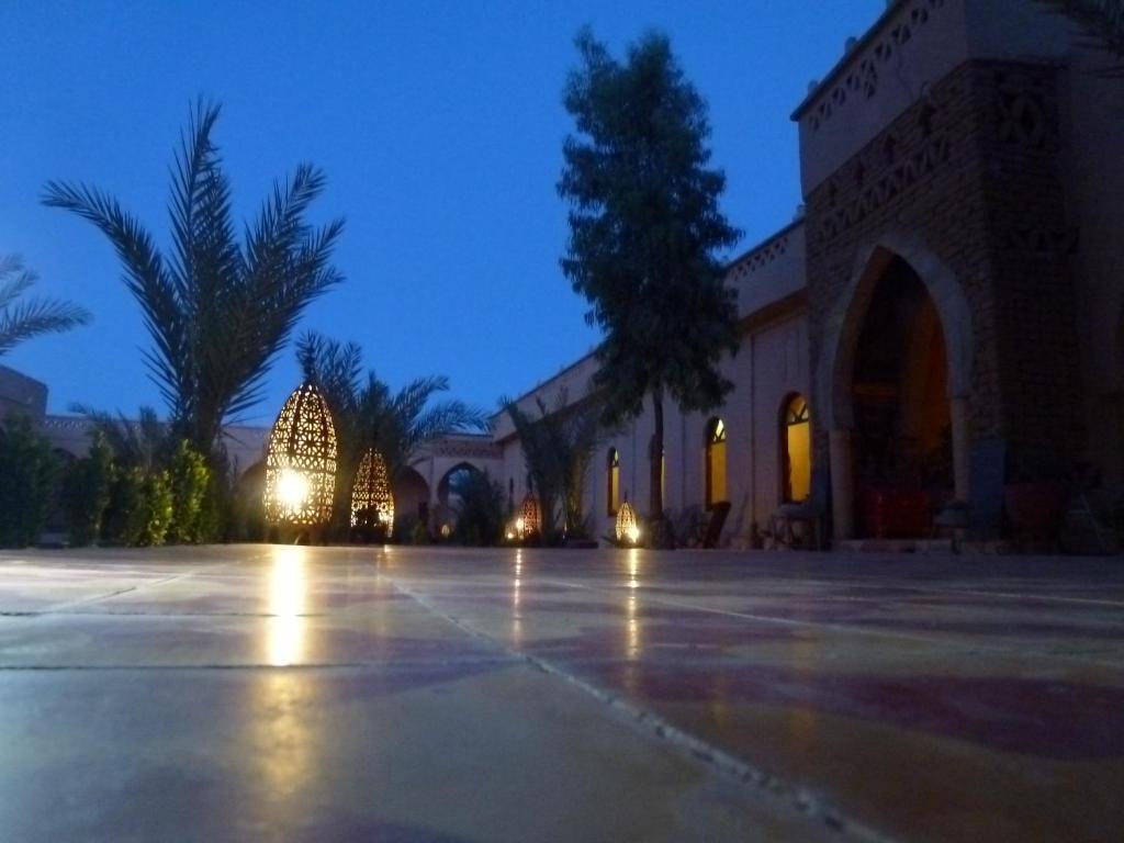 Nomad Palace Мерзуга Екстер'єр фото